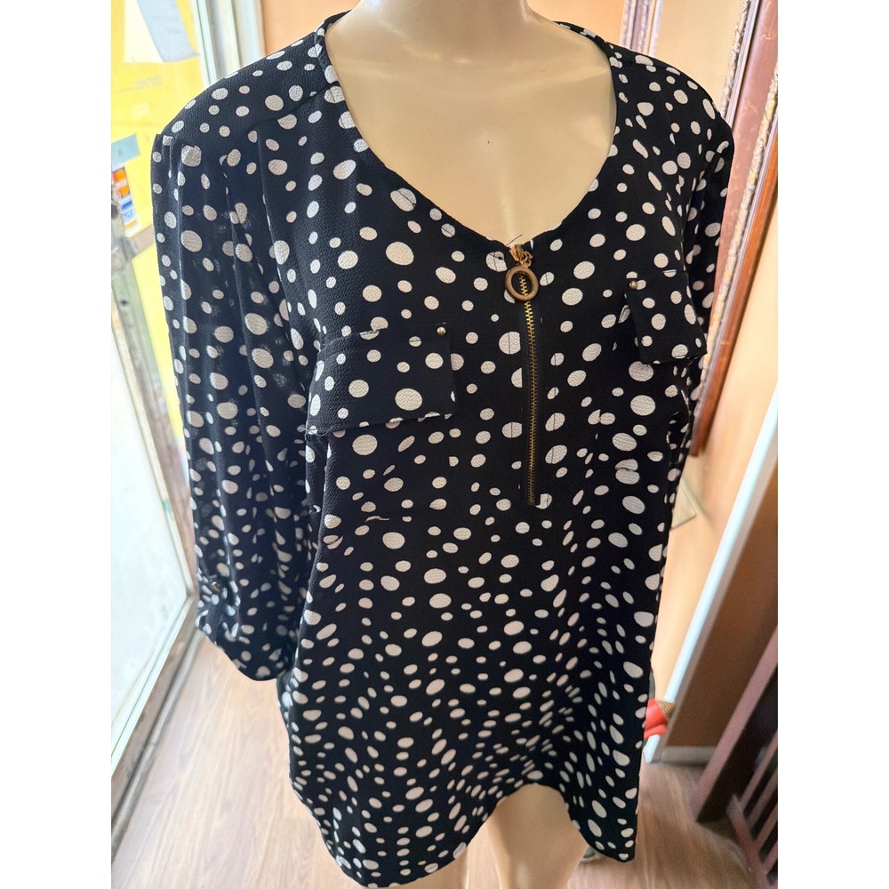 Cathy Black Polka Dot Zip Front Blouse XL 3/4 Roll Tab Sleeve Gold Ring Pull